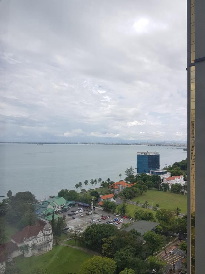 Mansion One Suite By Staycation Homestay George Town Exterior photo